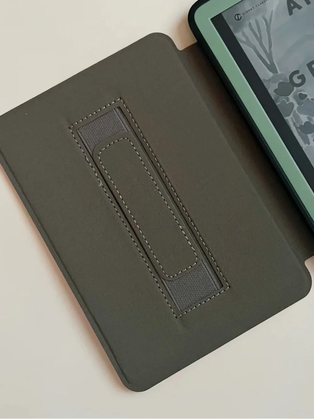 Bows, Books & Flowers Kindle Case